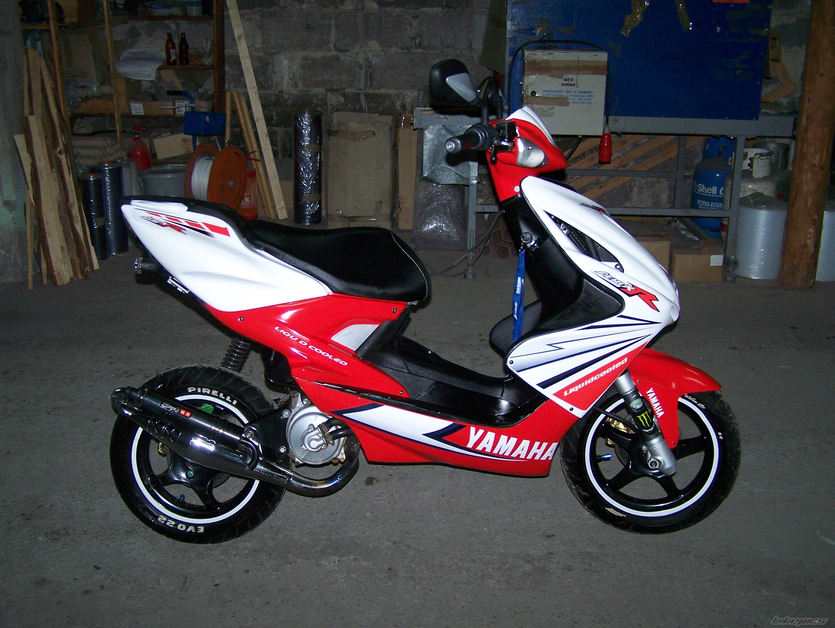 Photo 1579144