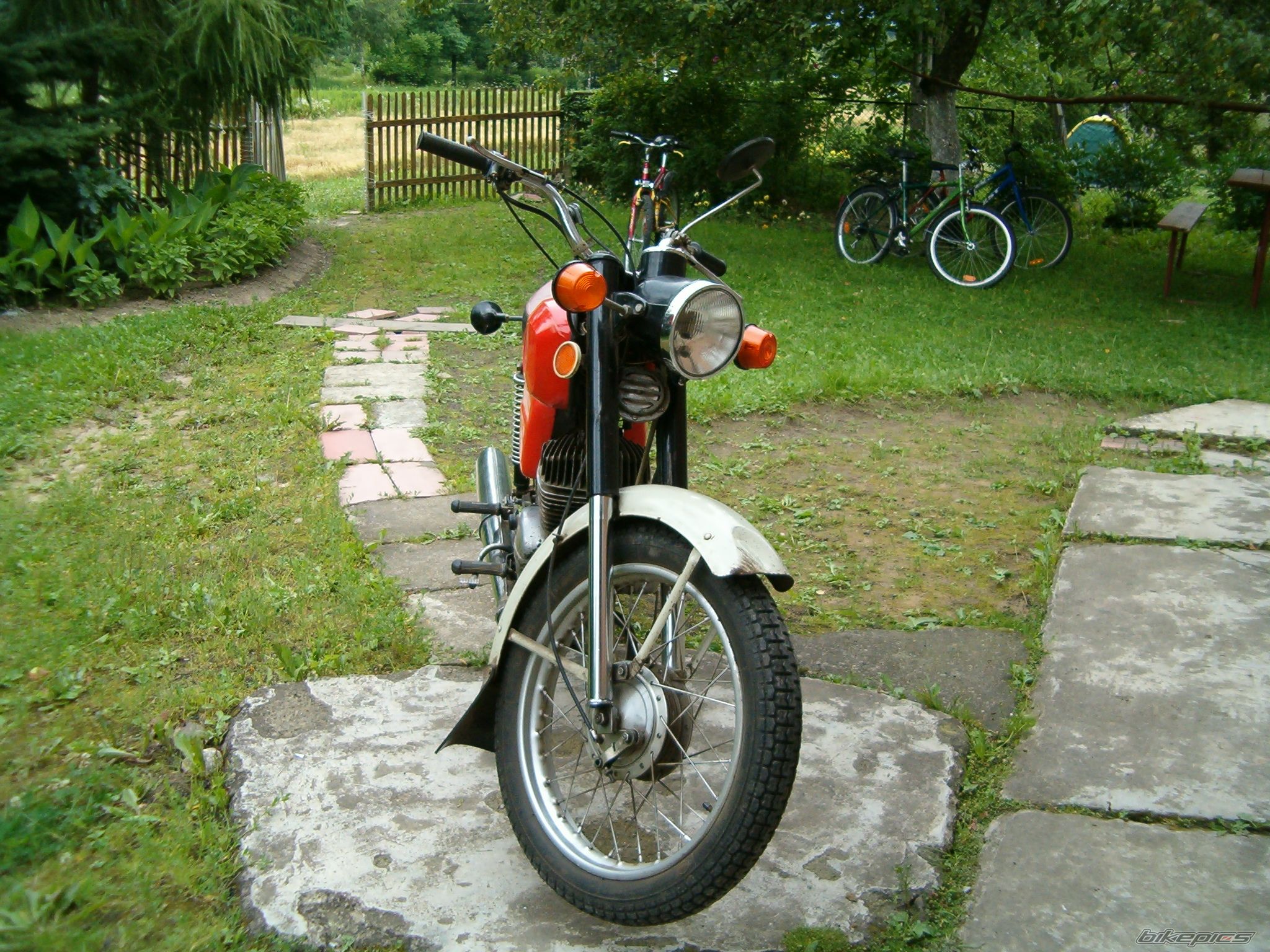 Photo 1579644