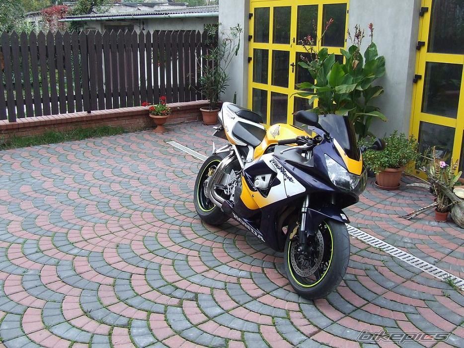 Bike Photo 1579794