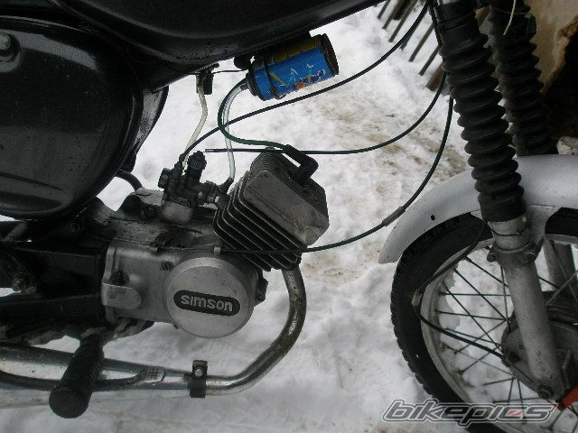 Photo 1579852