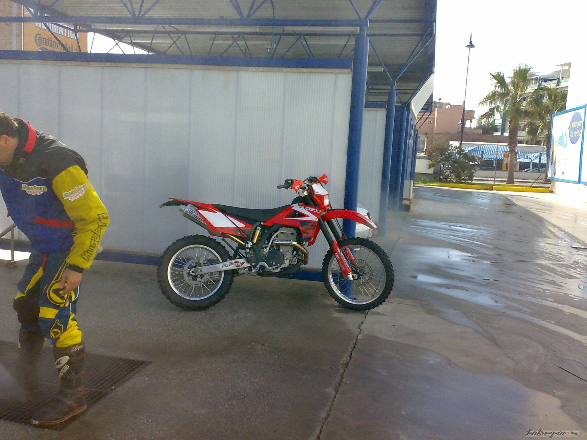 Photo 1579899
