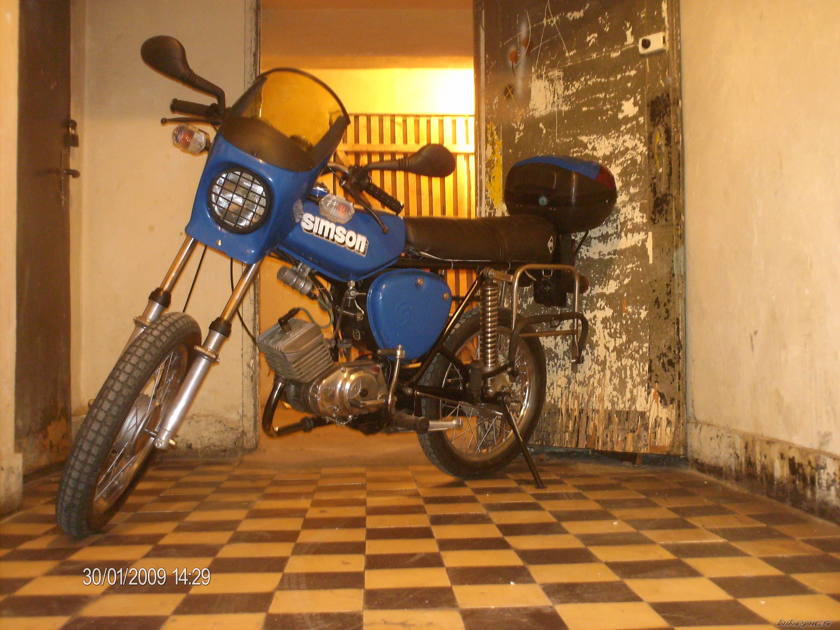 Photo 1580065