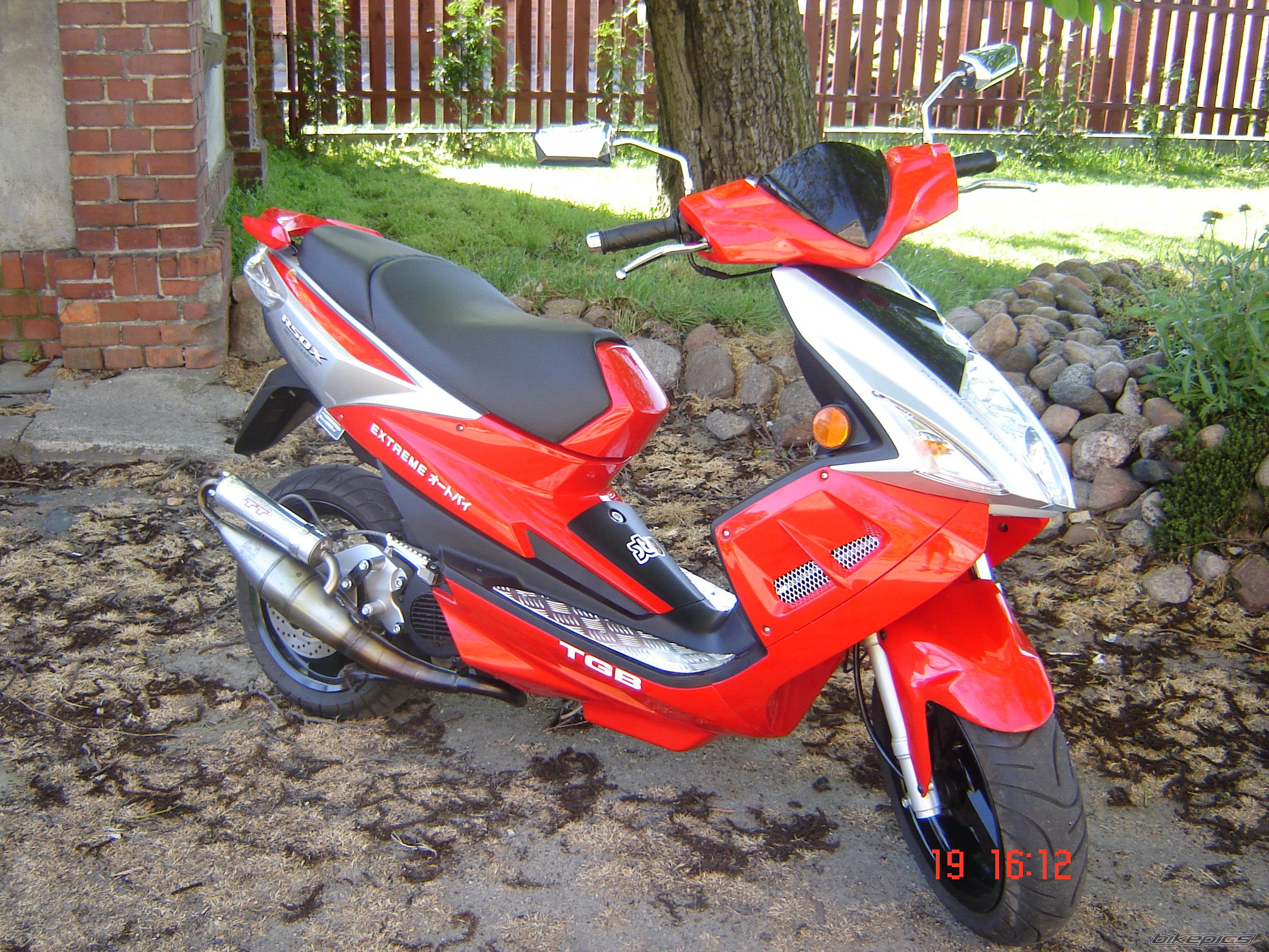 Photo 1580175