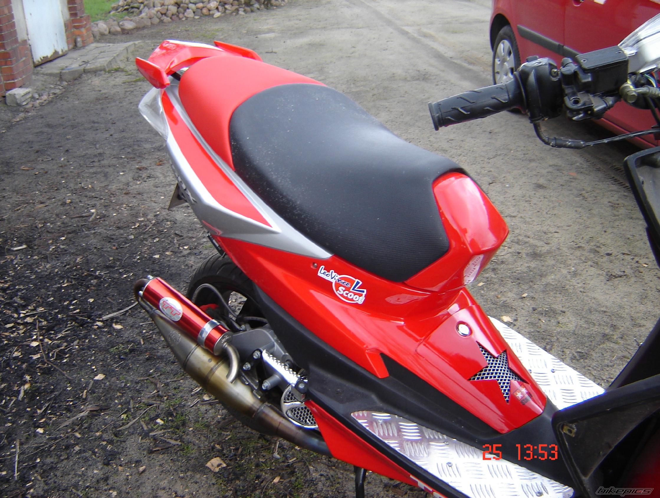 Photo 1580185