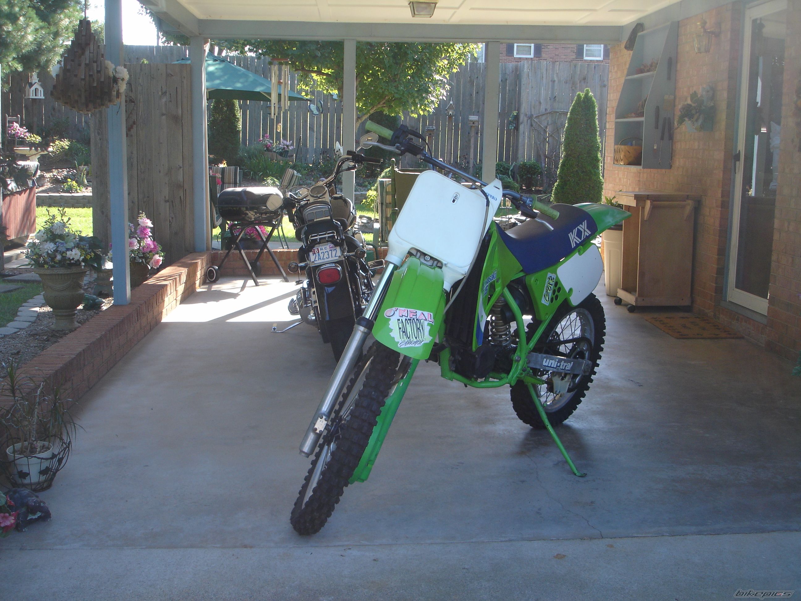Photo 1580686