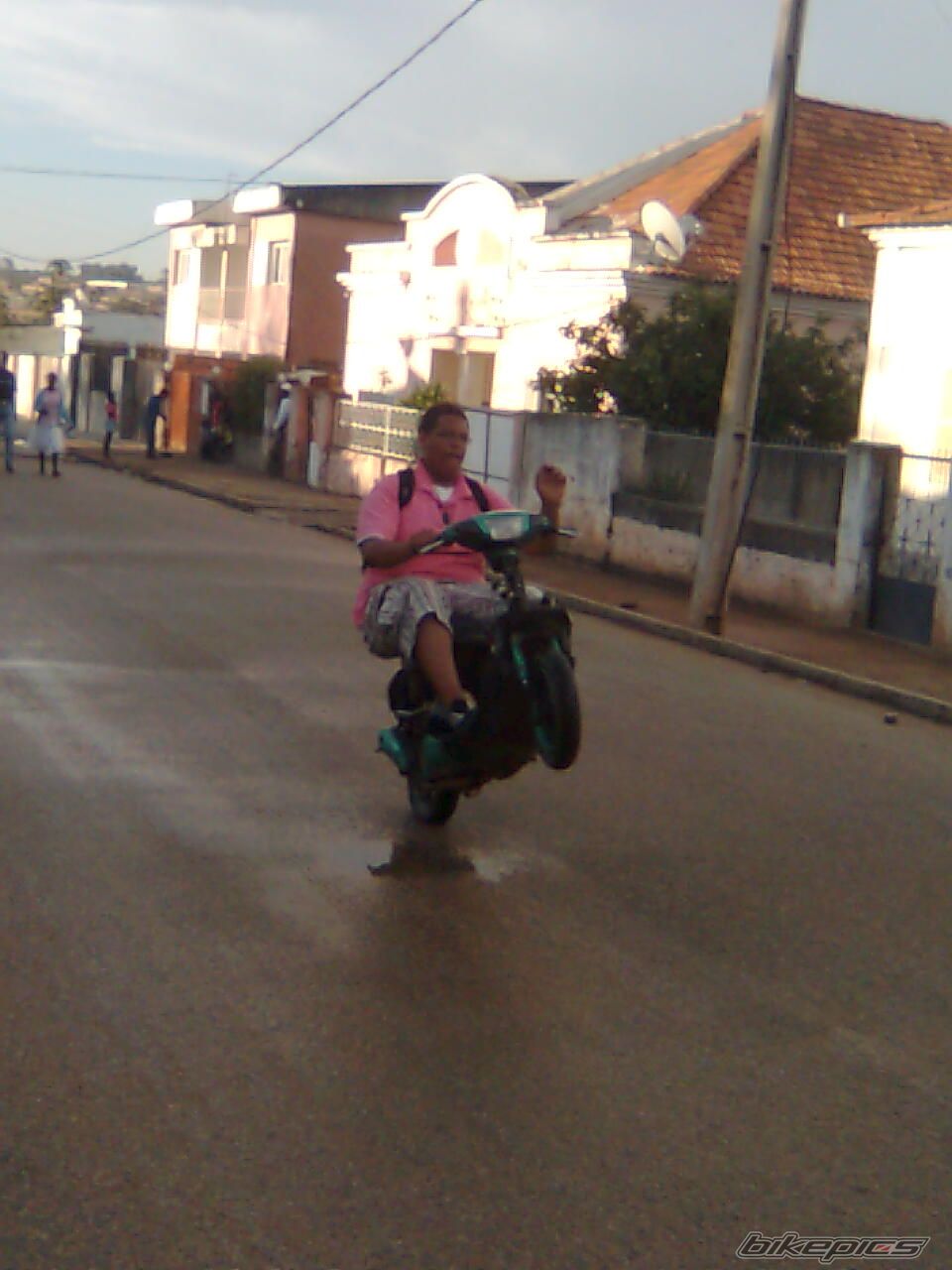 Photo 1580844