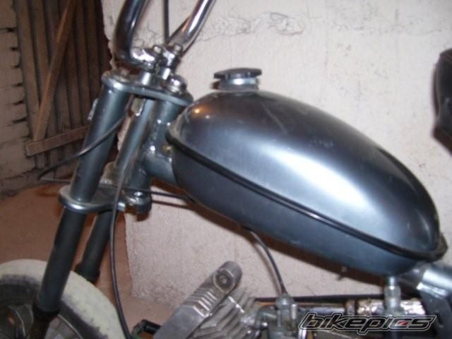 Photo 1580975