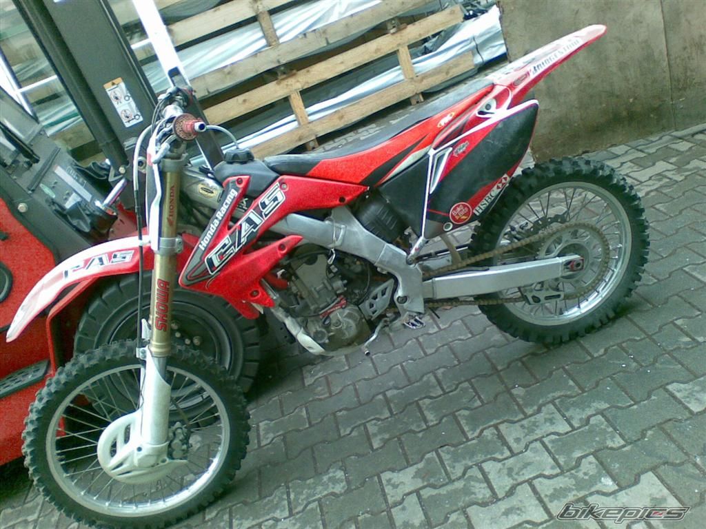 Photo 1581047