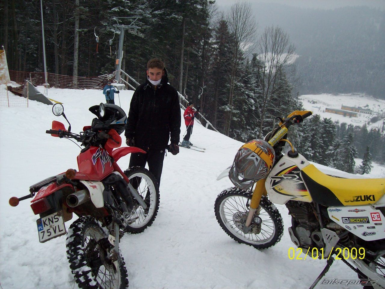 Photo 1581153