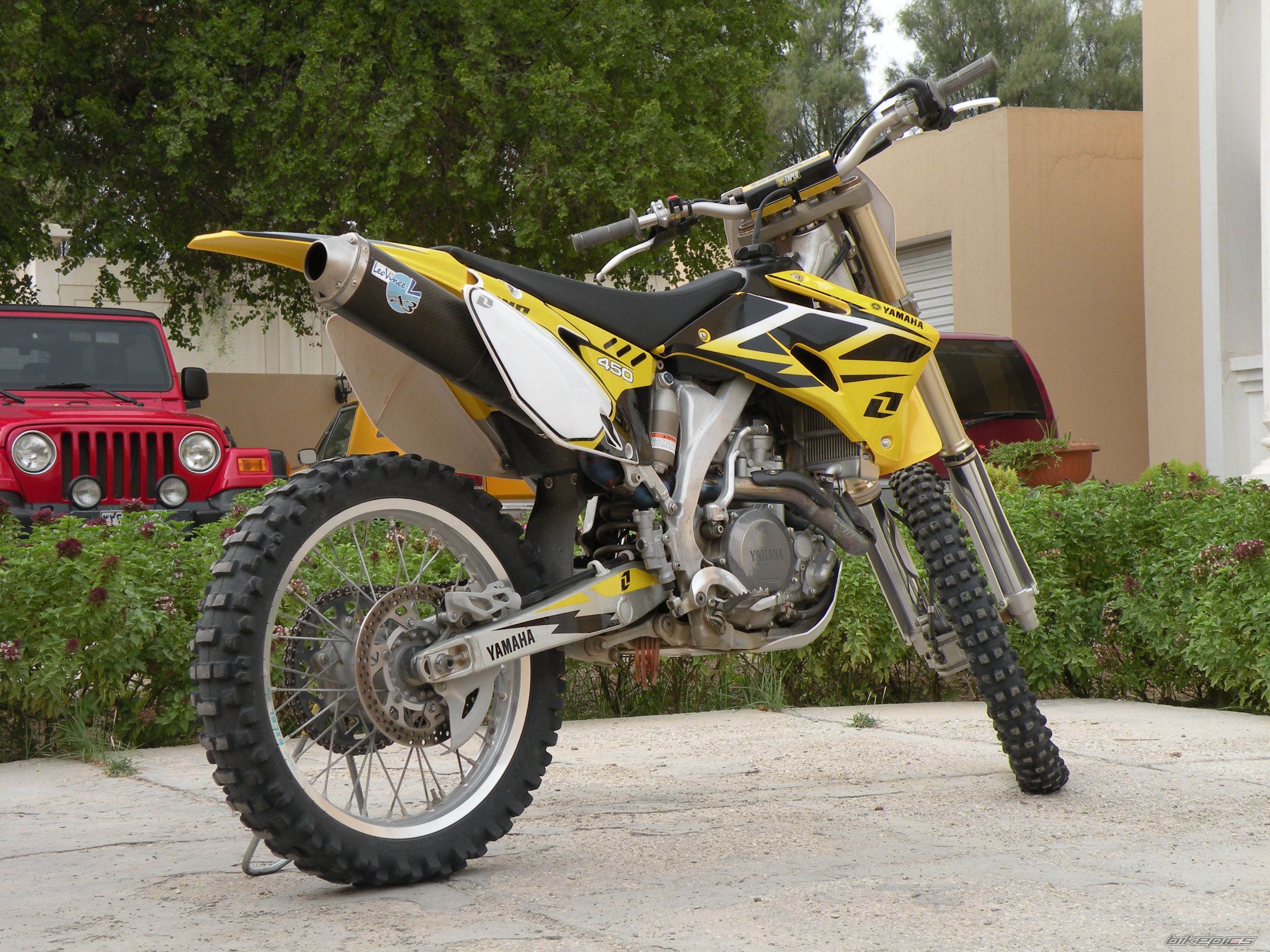 Photo 1581710