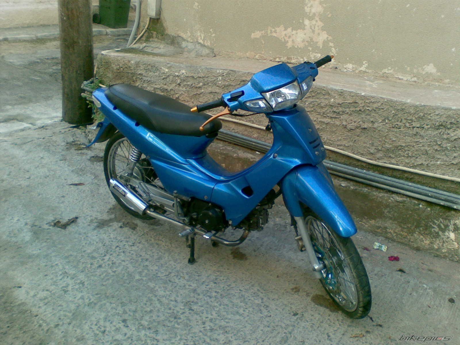 Photo 1581769