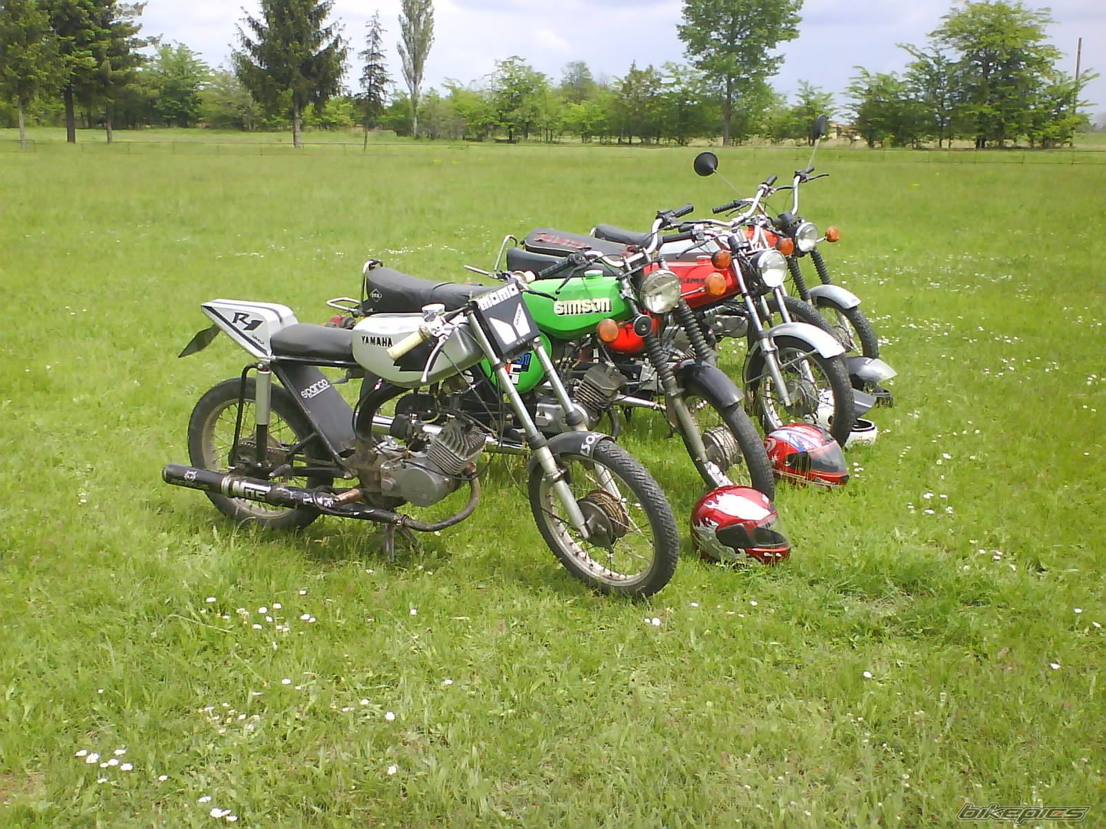 Photo 1581830