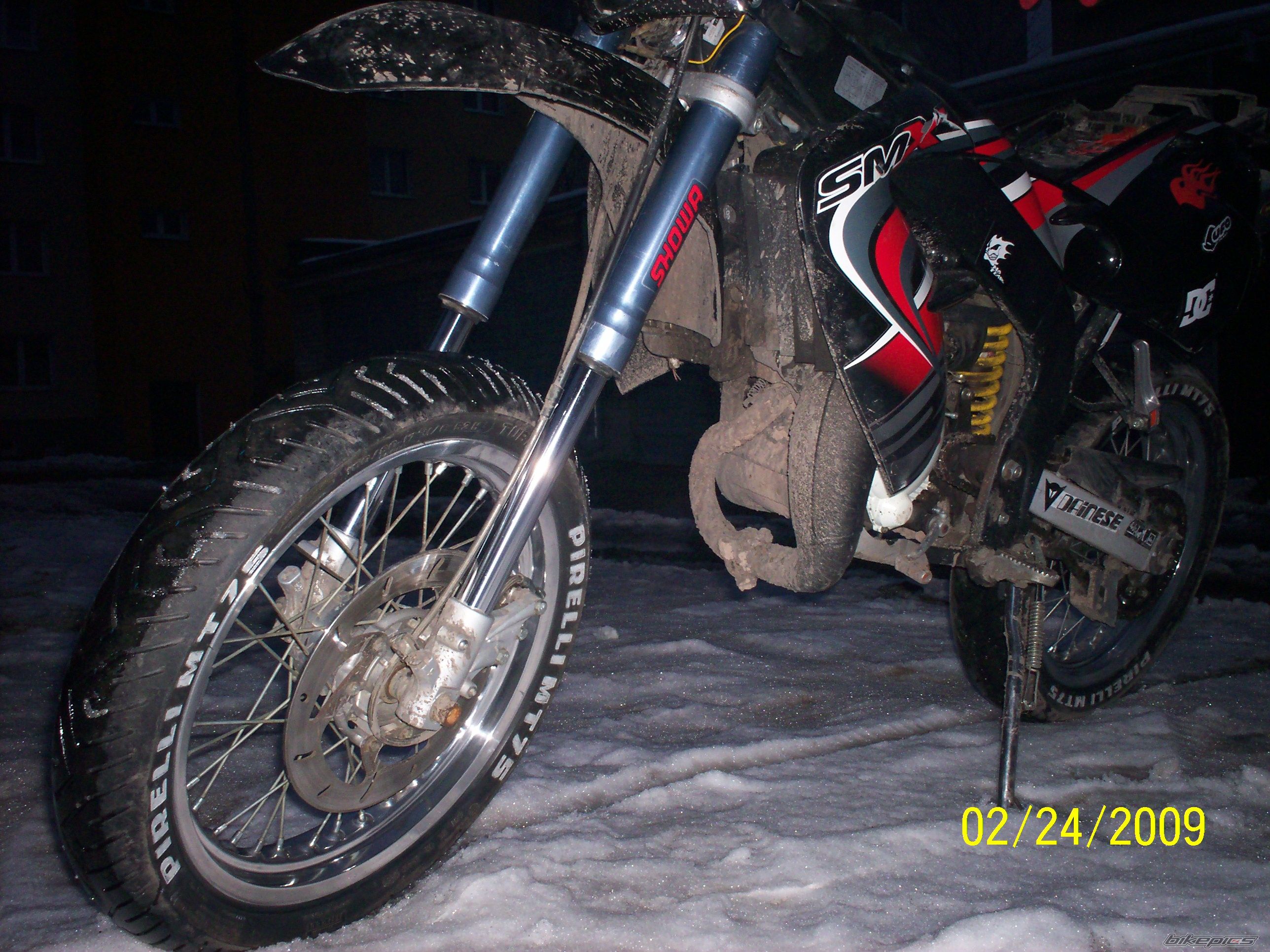 Photo 1581904