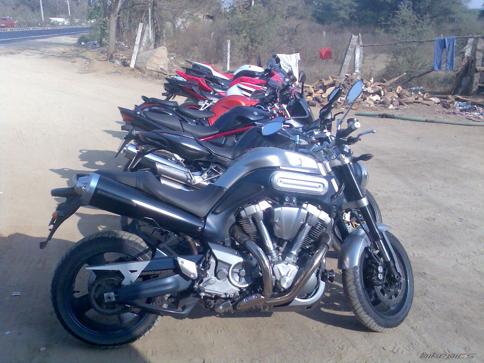 Photo 1582034