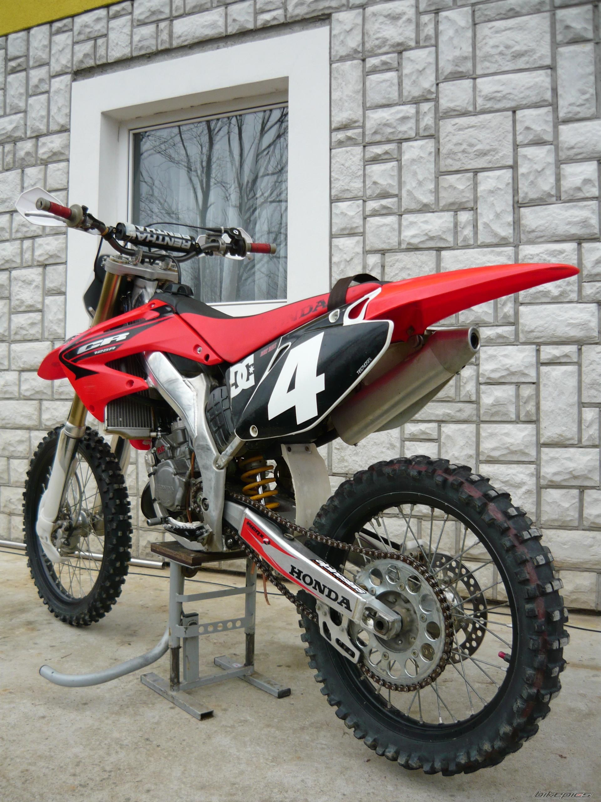 Photo 1582532