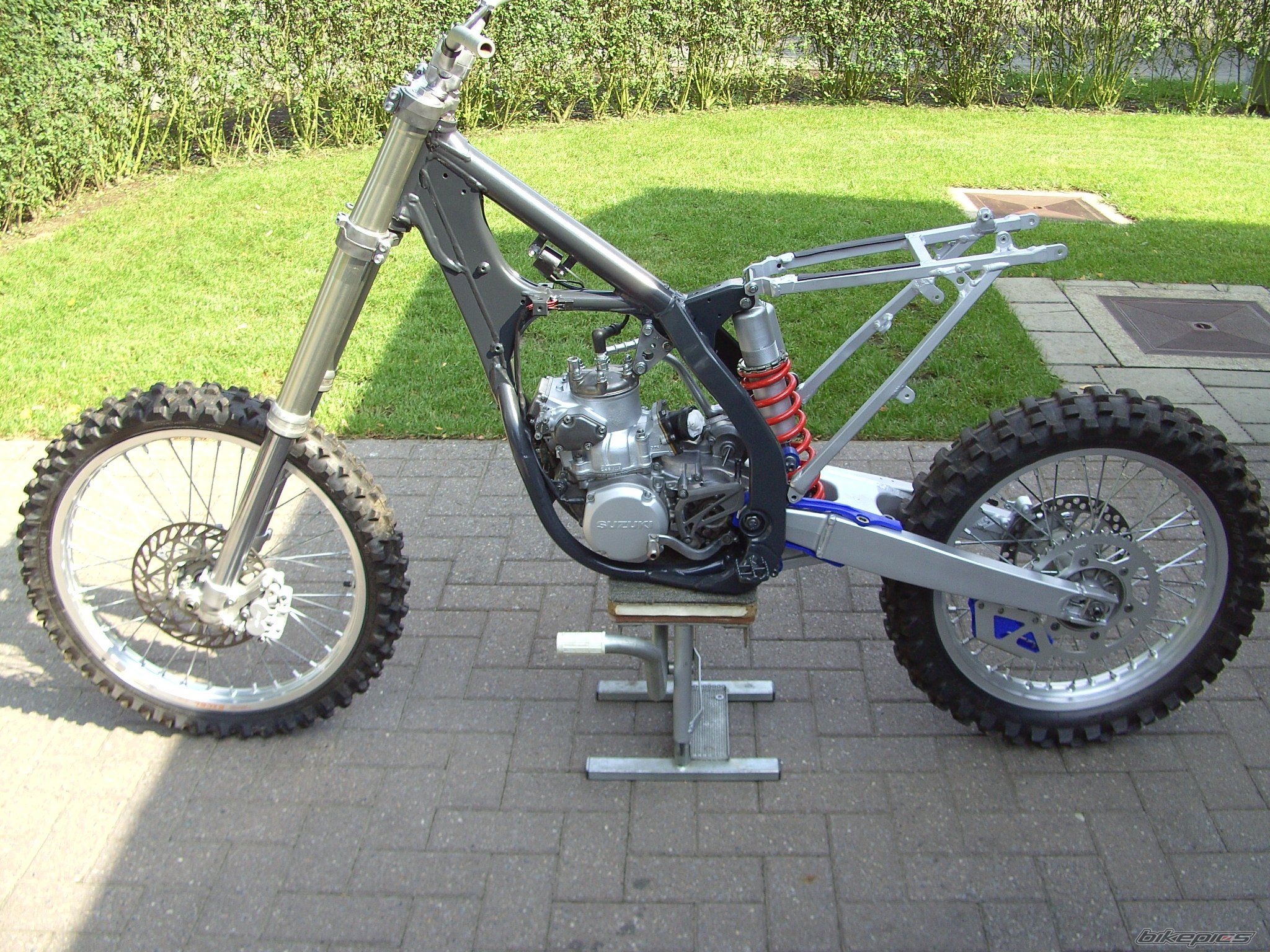 Bike Photo 1582686