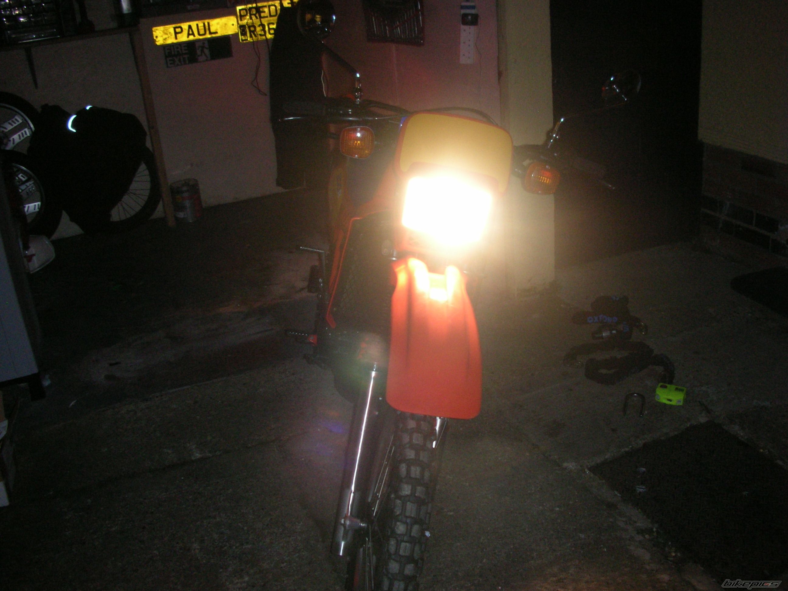 Photo 1582749