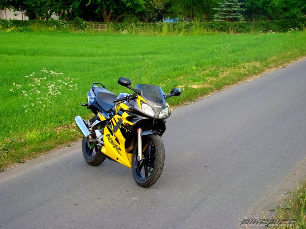 Photo 1582764