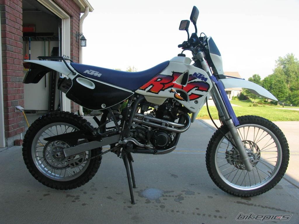 Photo 1582844