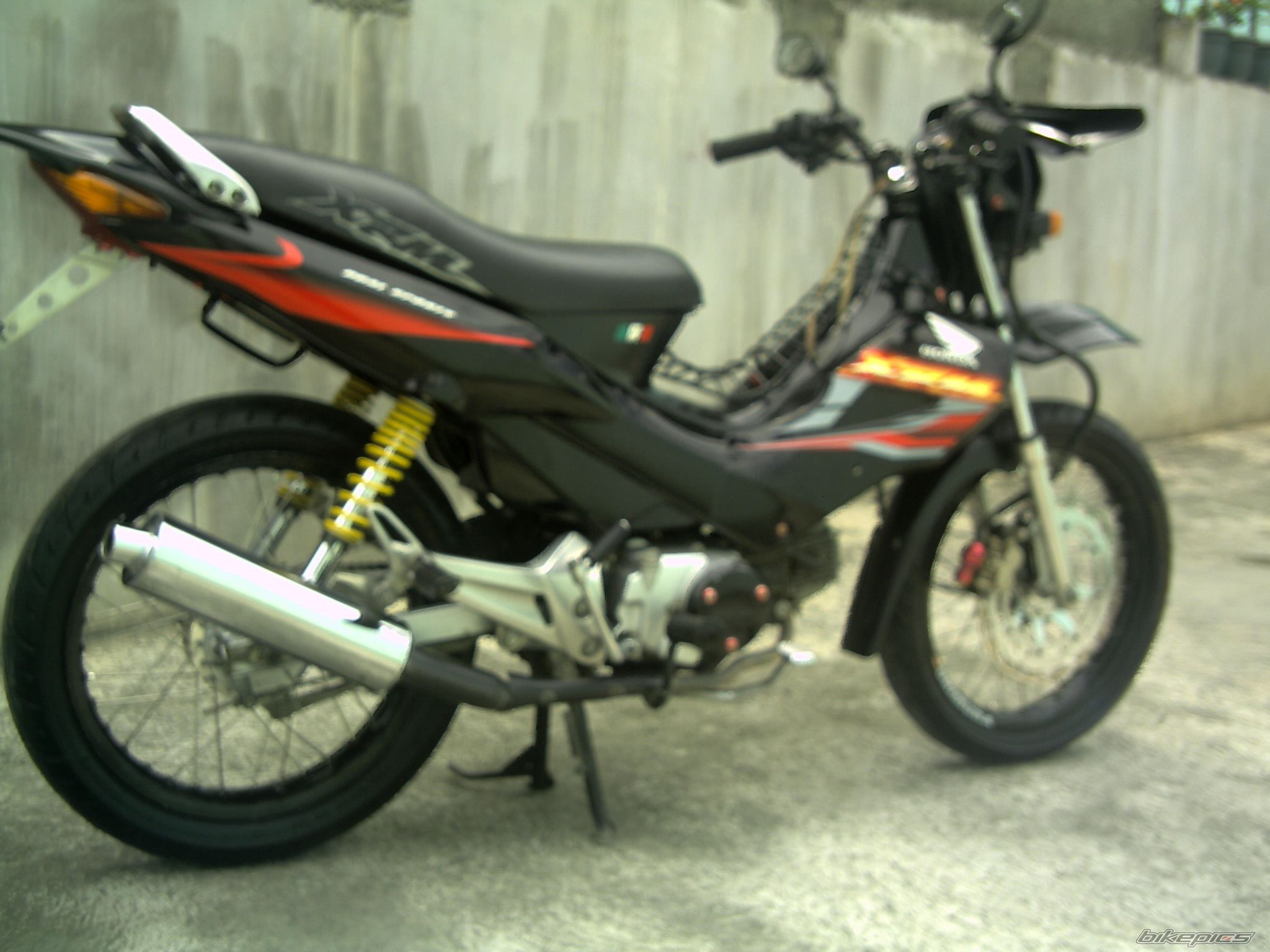 Photo 1583264
