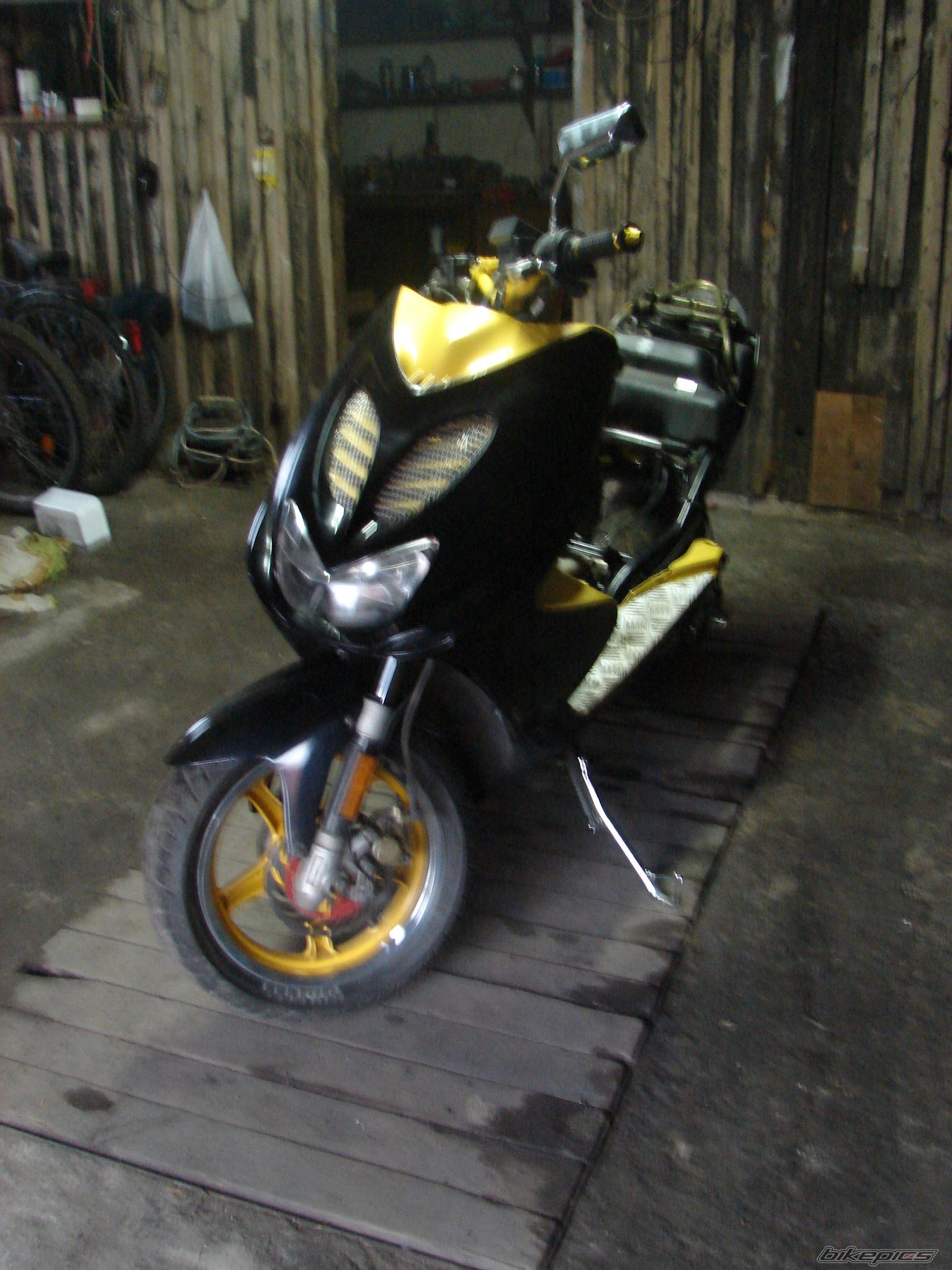 Photo 1583352
