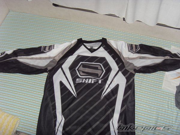Photo 1583504