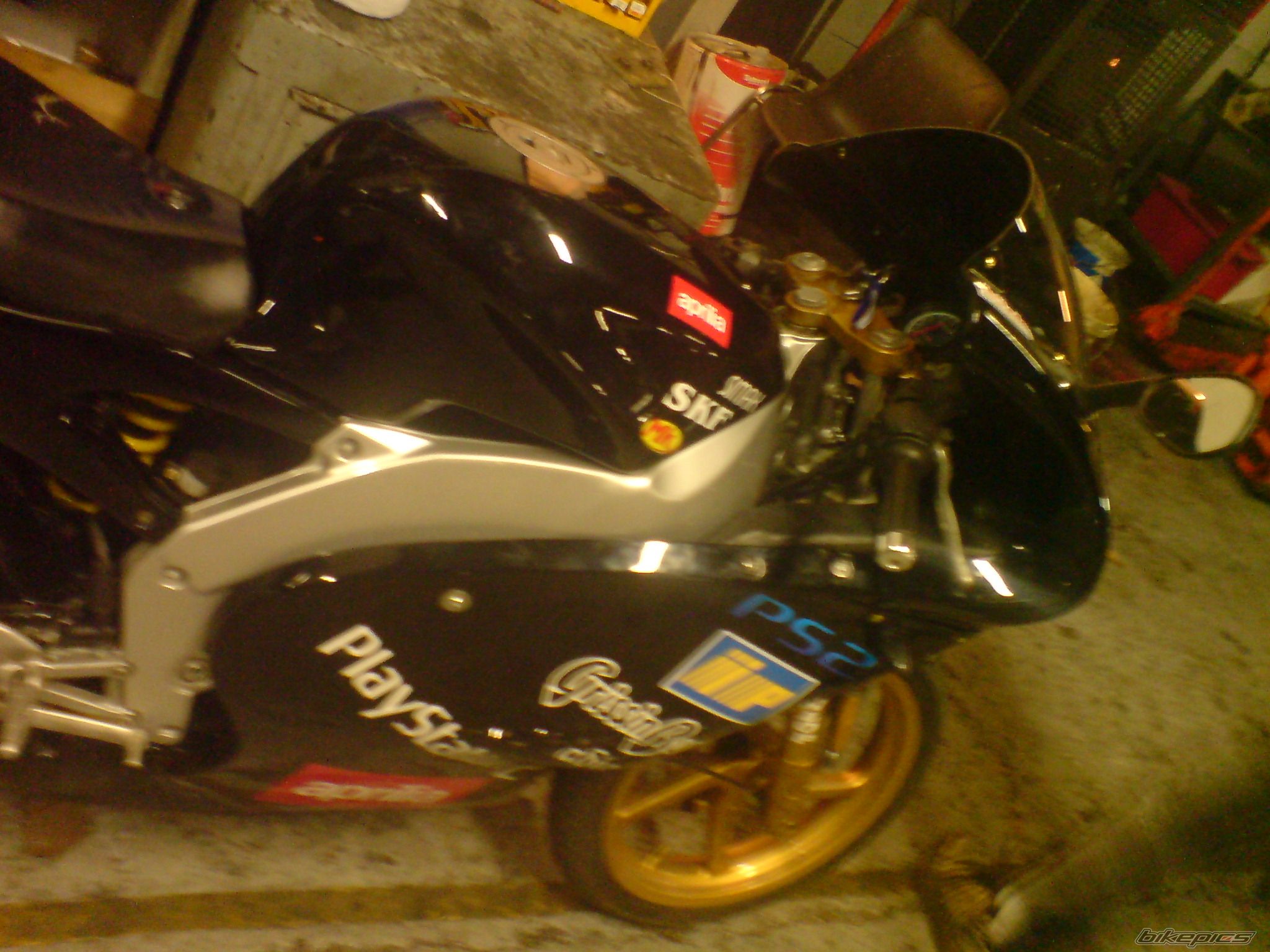 Photo 1583676