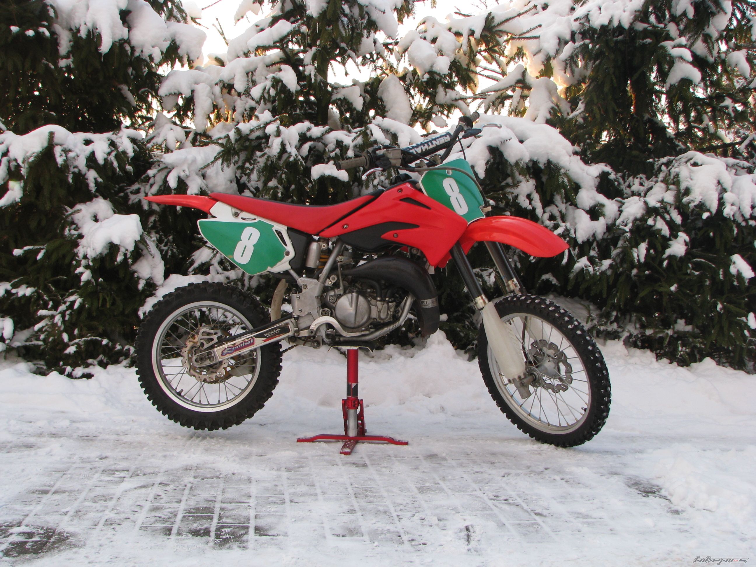 Photo 1583736