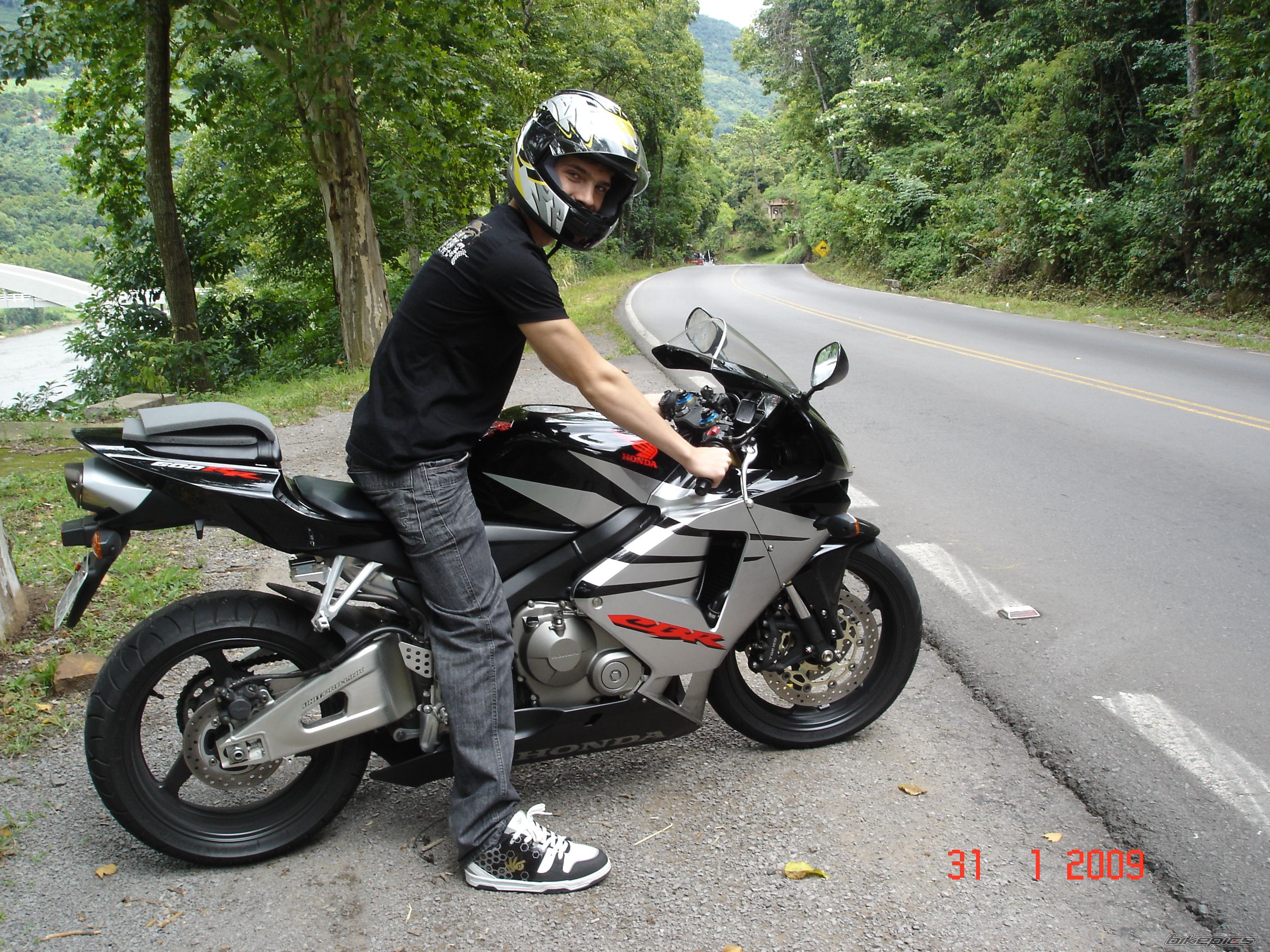 Bike Photo 1583884