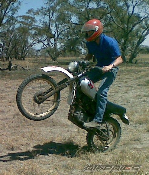 Photo 1584021