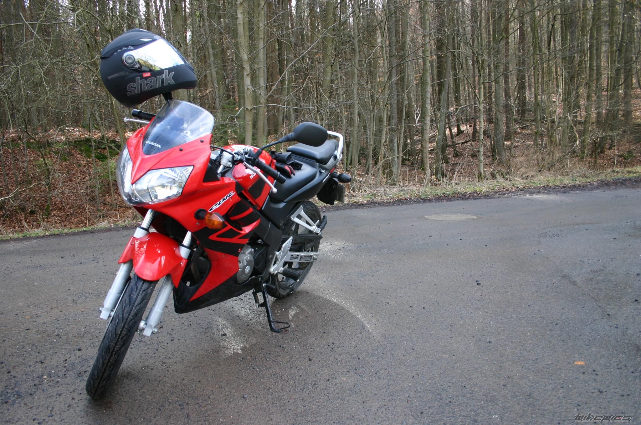 Photo 1584144
