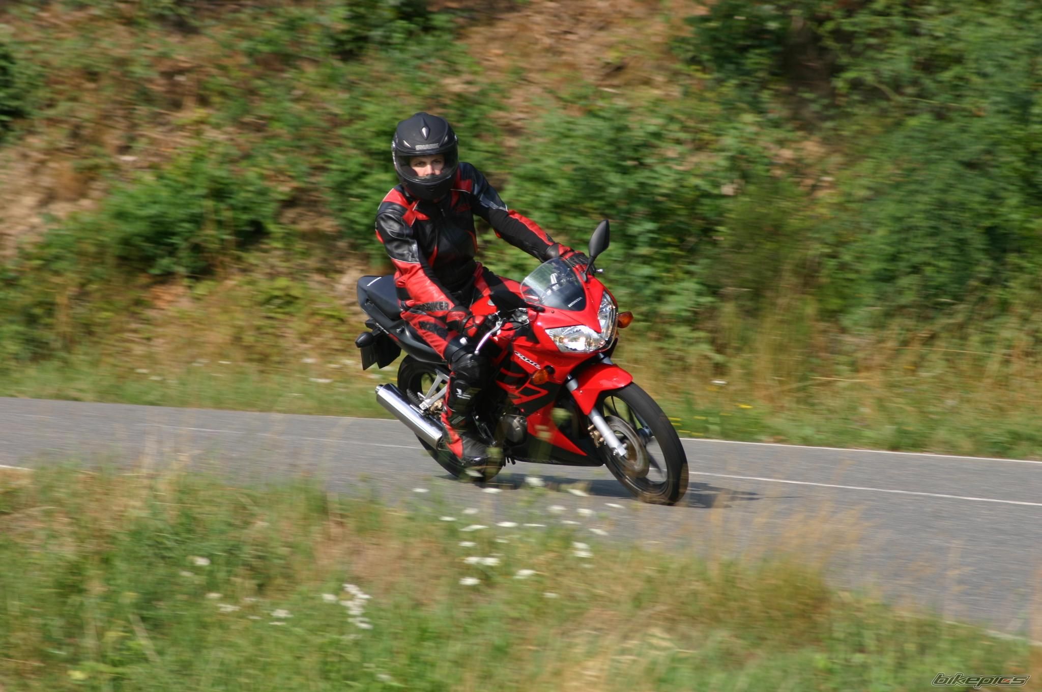 Photo 1584173