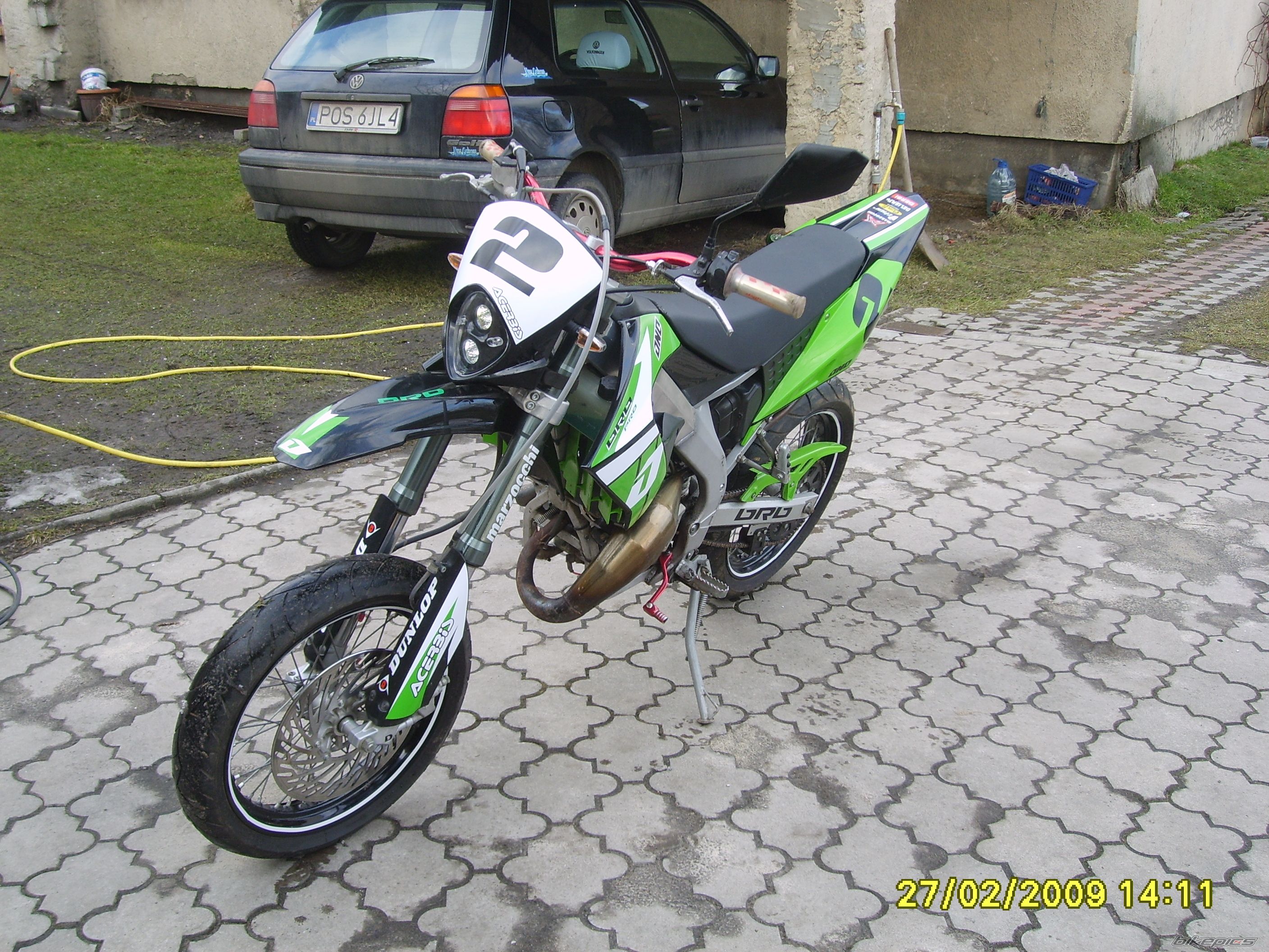Photo 1584201
