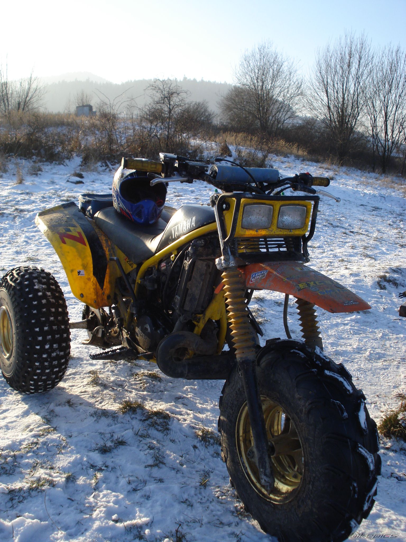Photo 1584220