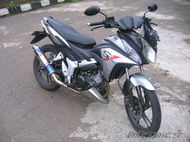 Photo 1584256