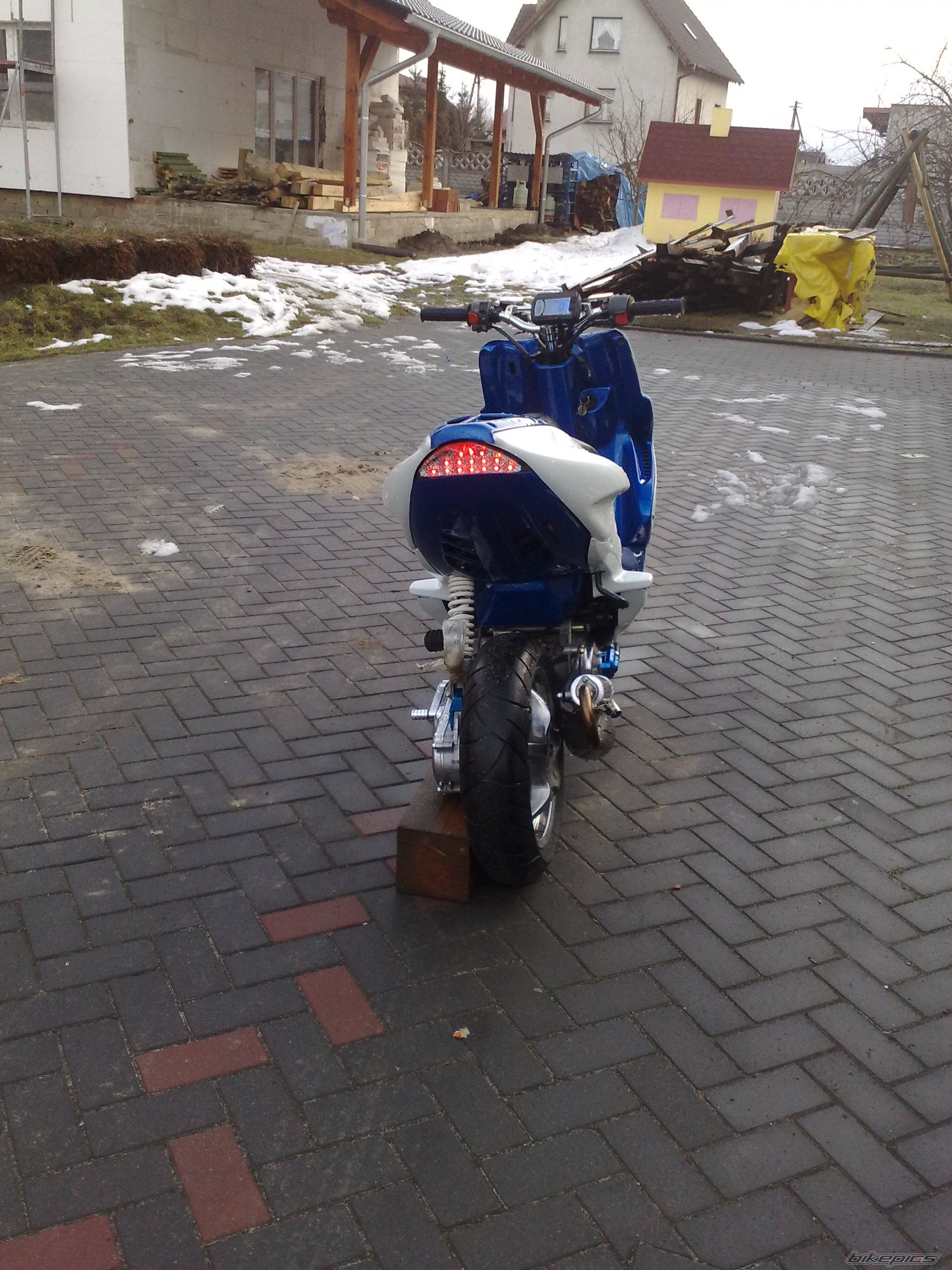 Photo 1584399