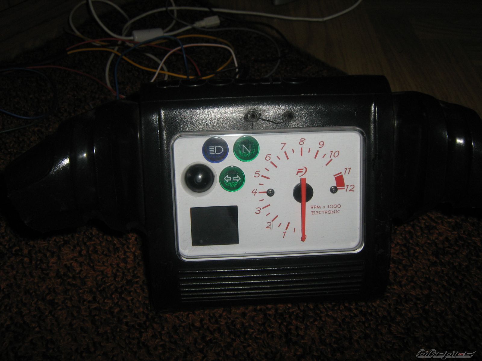 Photo 1584607