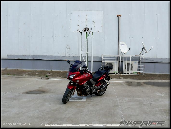 Photo 1584621