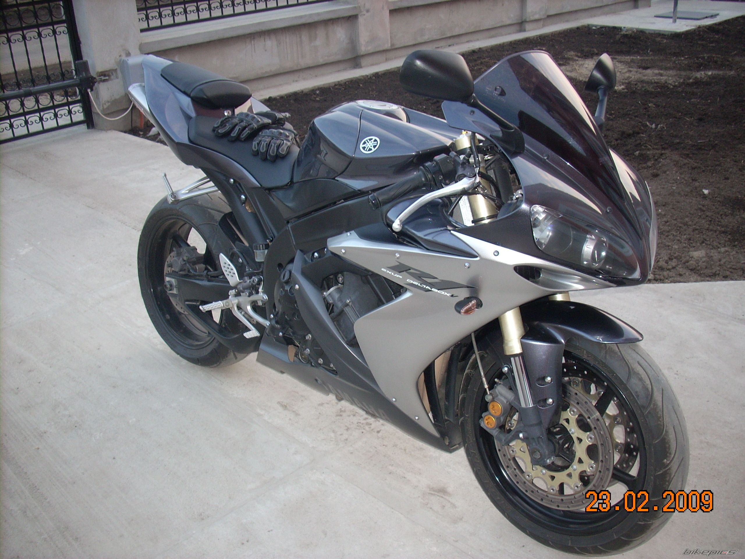 Photo 1584643
