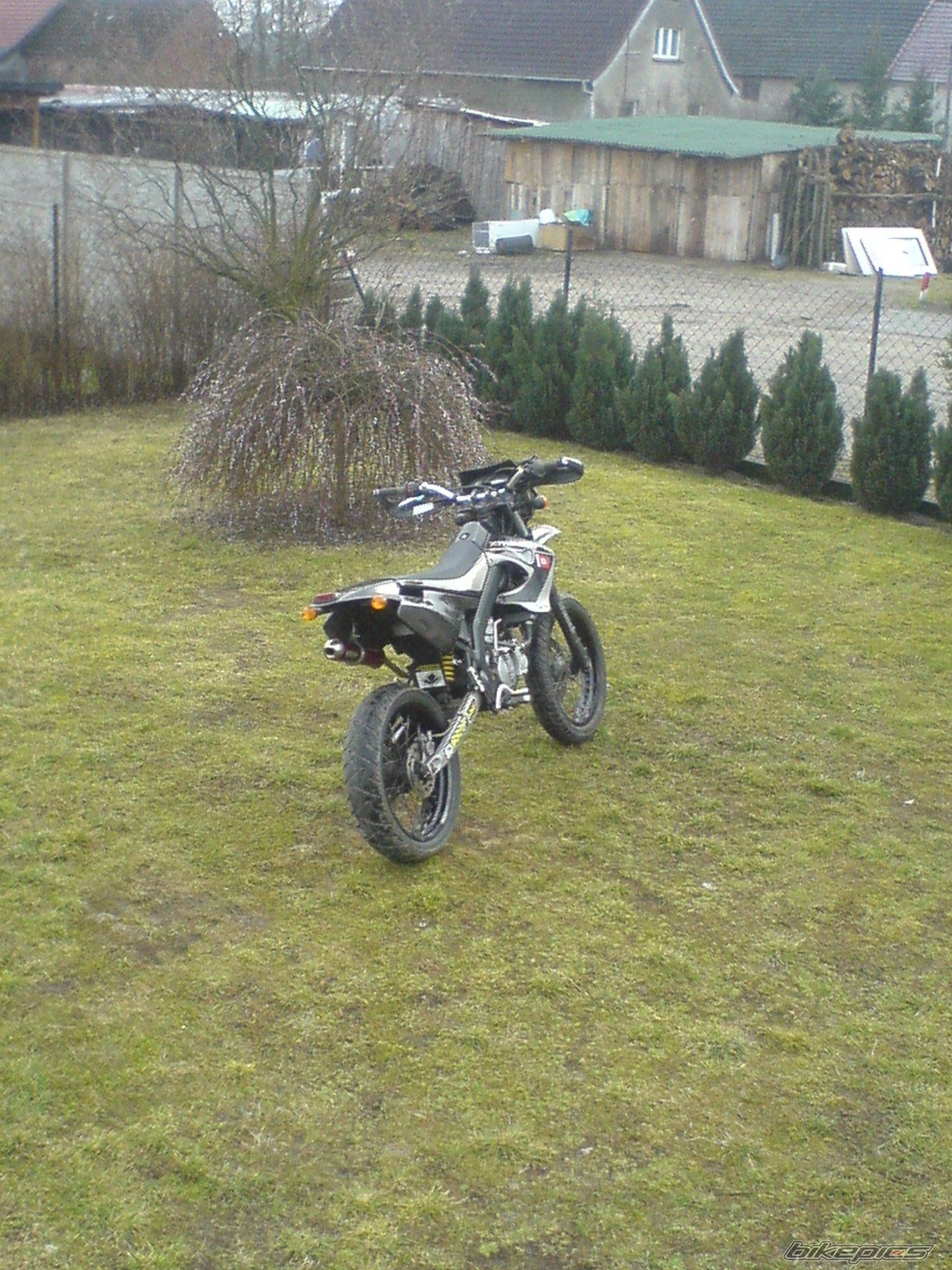 Photo 1584688