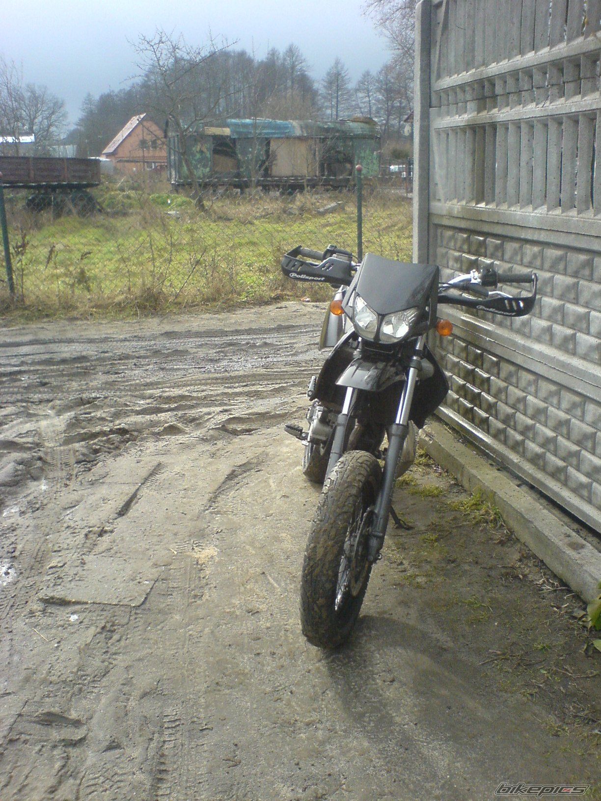 Photo 1584711