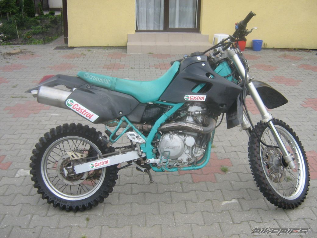 Photo 1584738