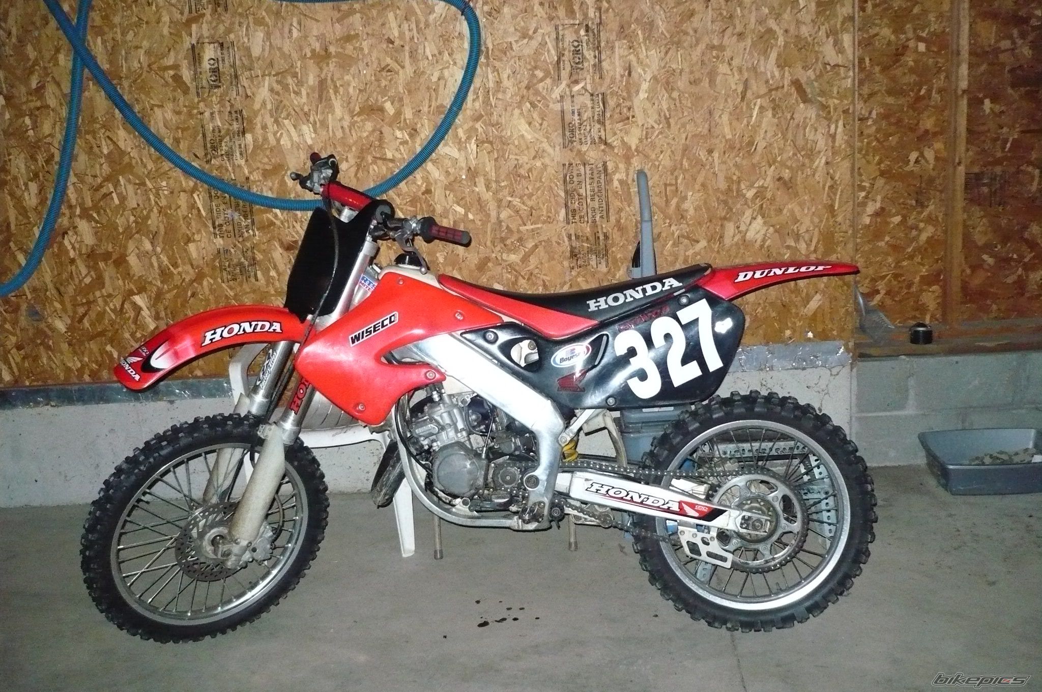 Photo 1584783