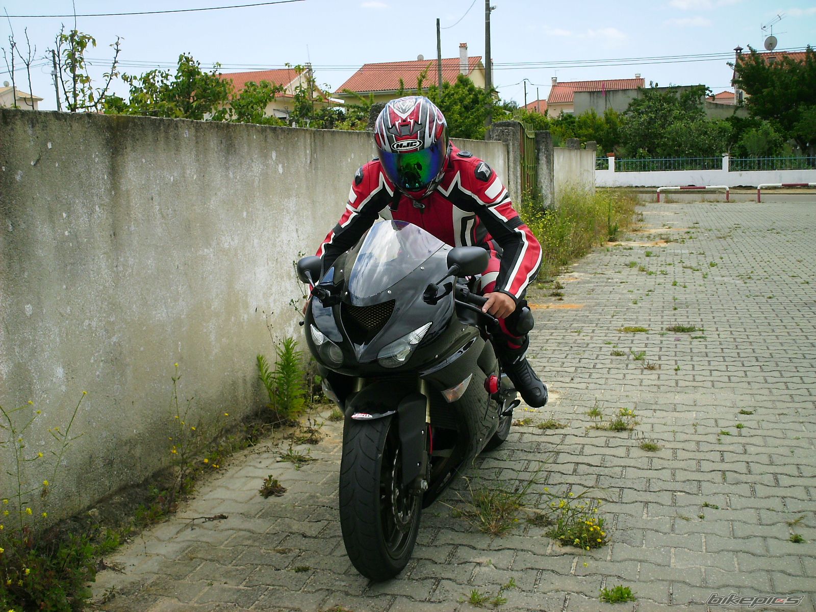 Photo 1584784