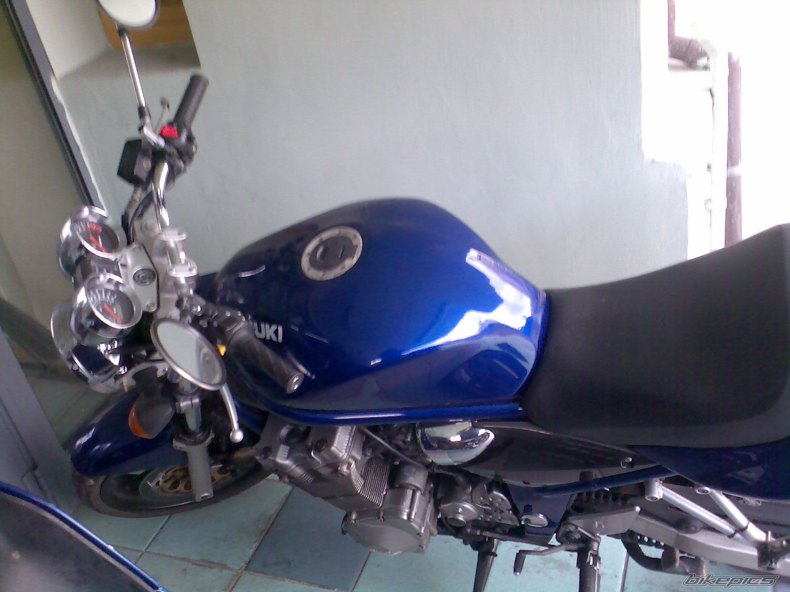 Photo 1584788