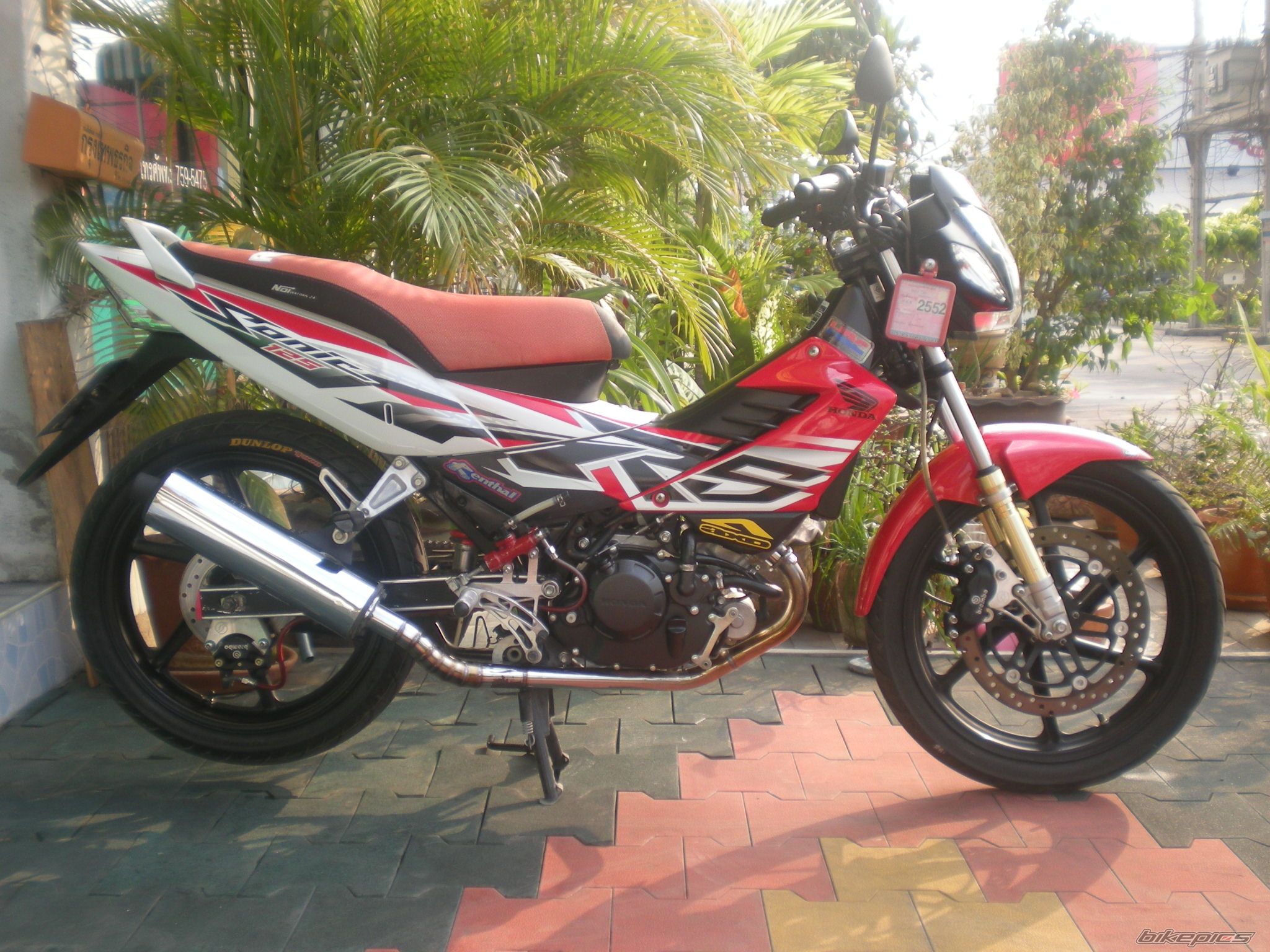 Bike Photo 1584909