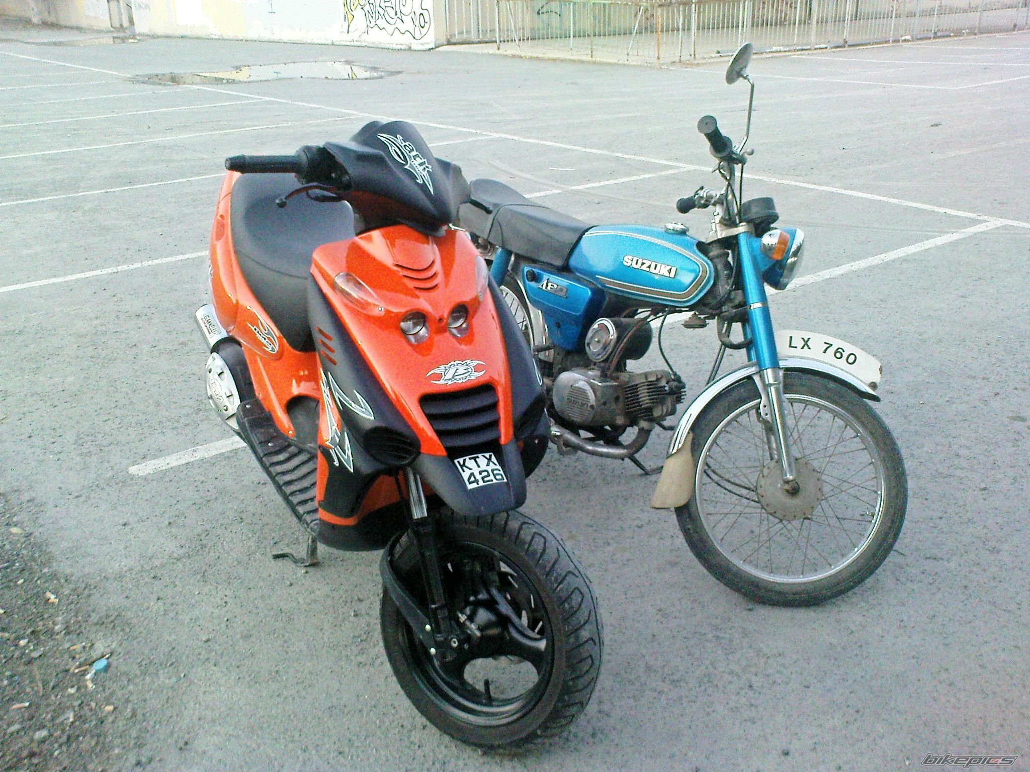 Photo 1584921