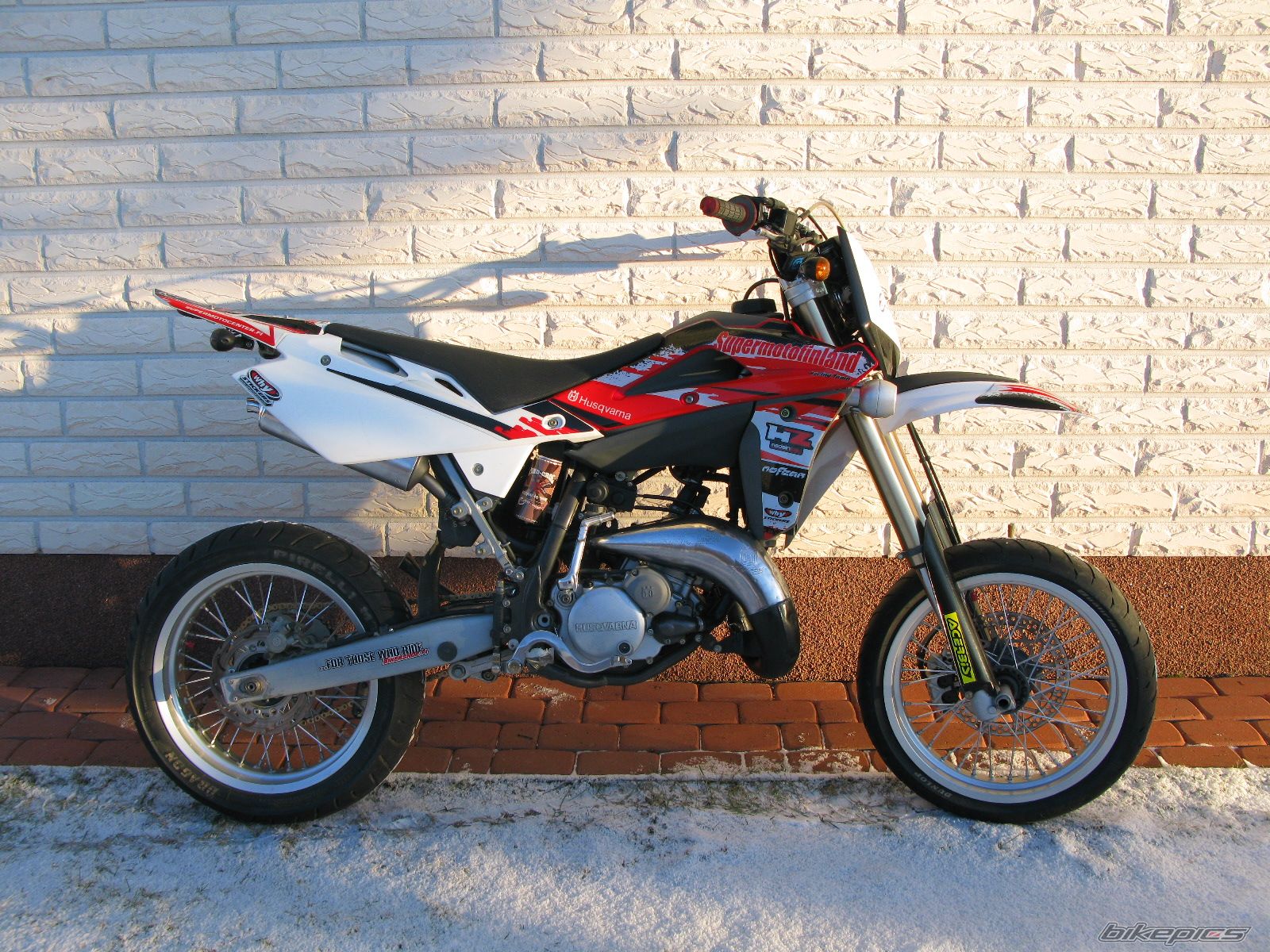 Photo 1585047