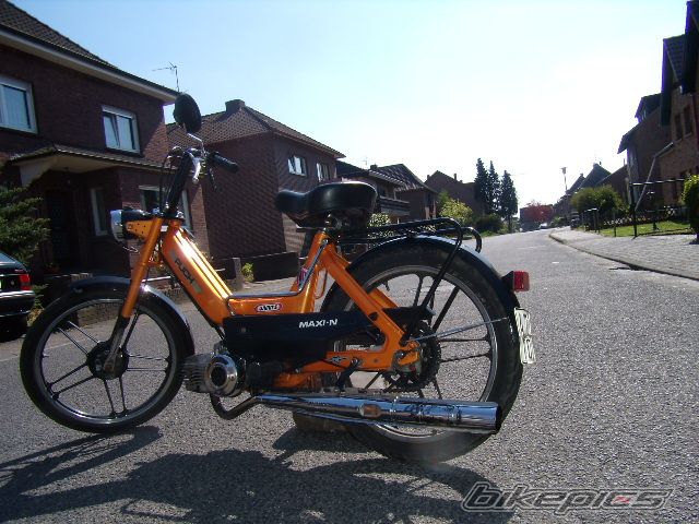 Photo 1585090