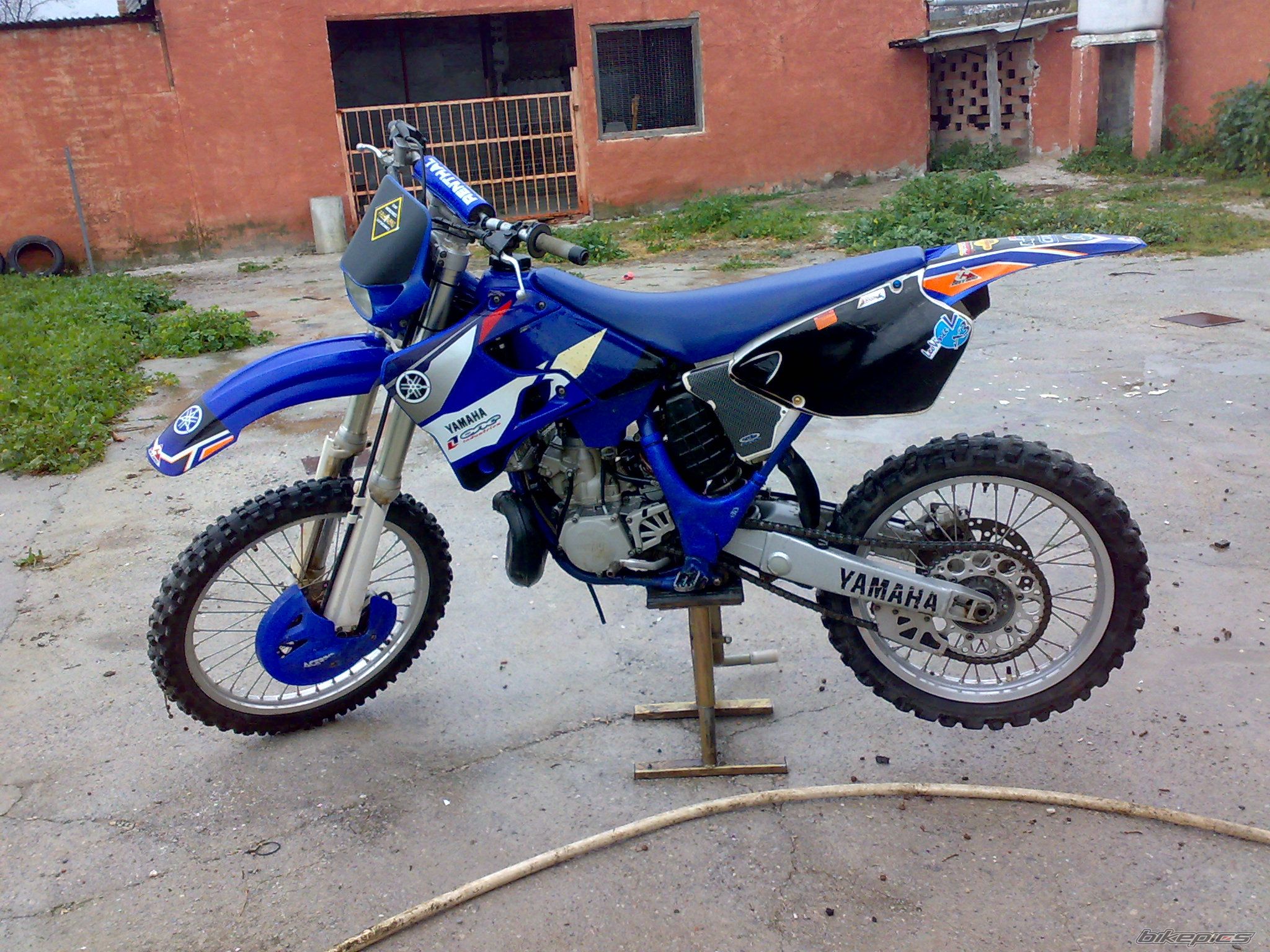 Photo 1585094